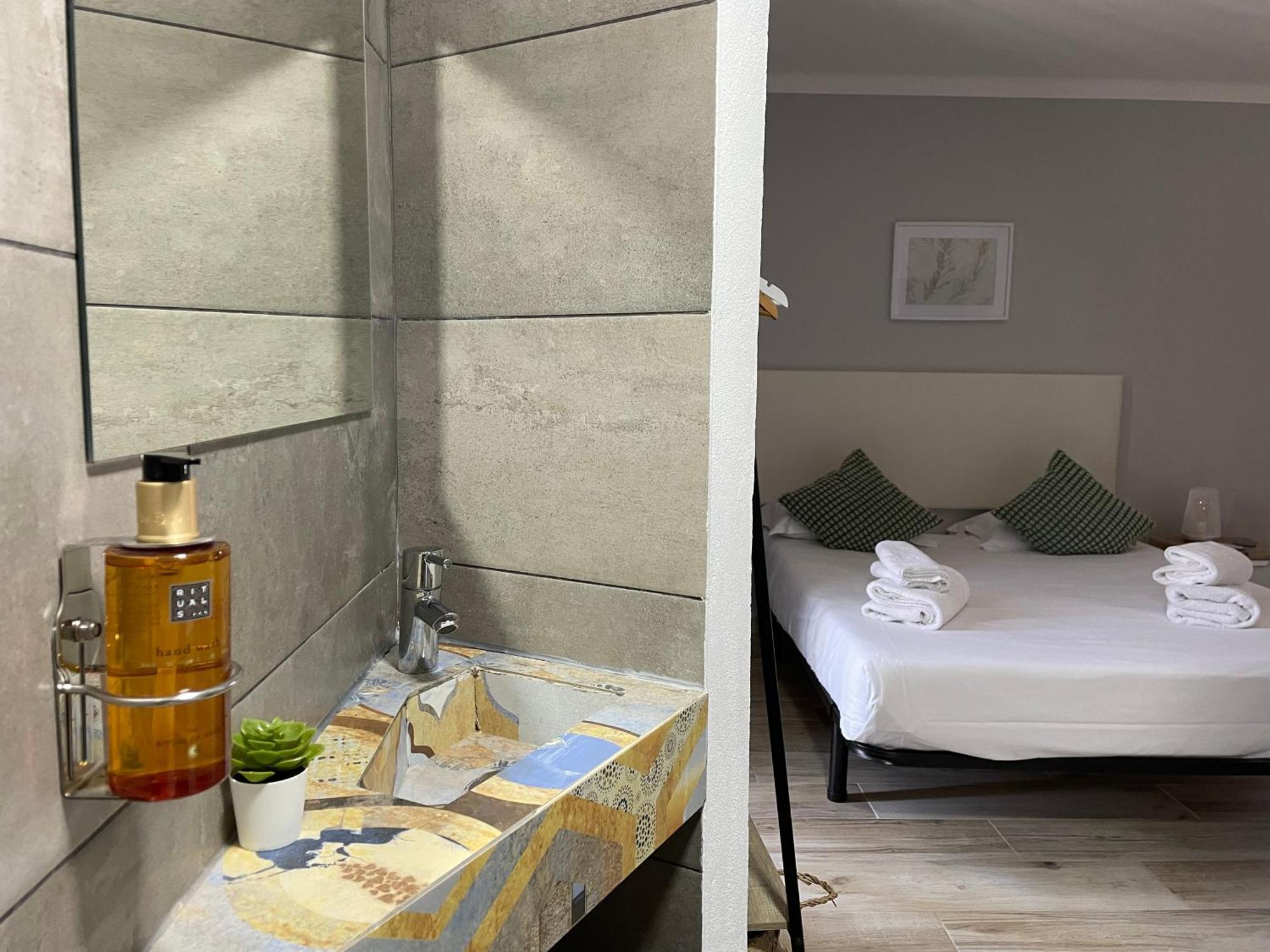 Calmaria Guesthouse ปอร์โตโกโว ภายนอก รูปภาพ